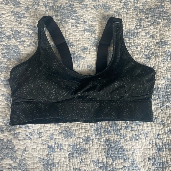 Varley Edris Gray Scoop Neck Sports Bra Size Large - Picture 3 of 10